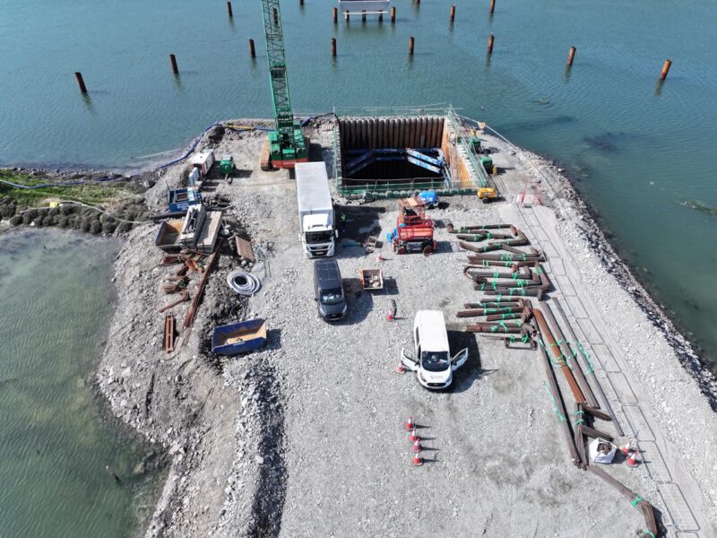 Construction of the Narrow Water Bridge connecting Northern Ireland and the Republic of Ireland